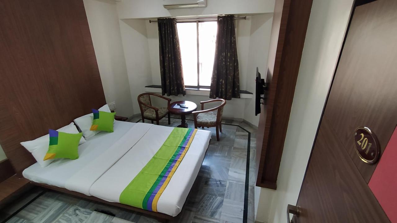 City Palace Hotel होटल सिटी पैलेस Nashik Exterior photo
