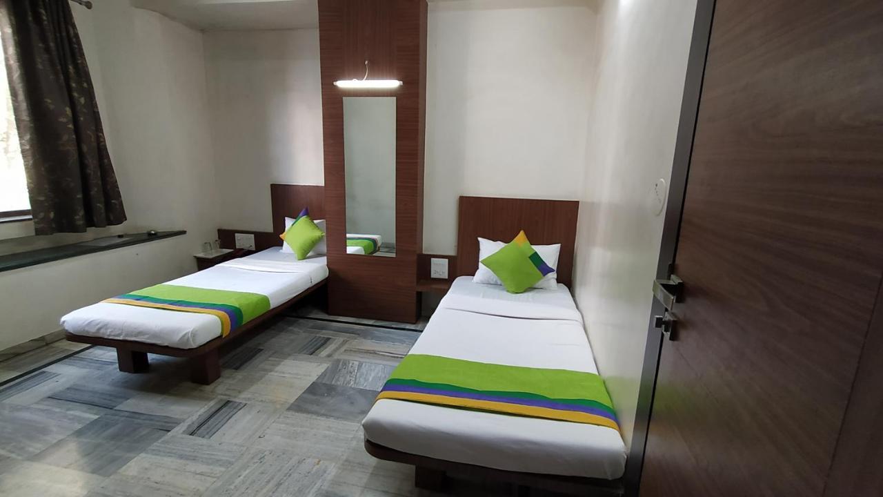 City Palace Hotel होटल सिटी पैलेस Nashik Exterior photo